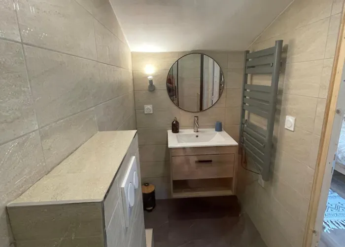 Le Reve Du Sud - לינה וארוחת בוקר 3*